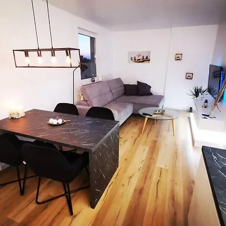 شقة Gemuetliche Wohnung In Wuerselen *